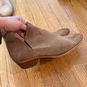 ✨ Lucky Brand Perforated Suede Slip-On Booties — Size 8.5 Women’s ✨
